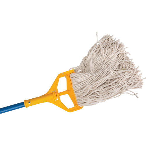 Handle with Clip